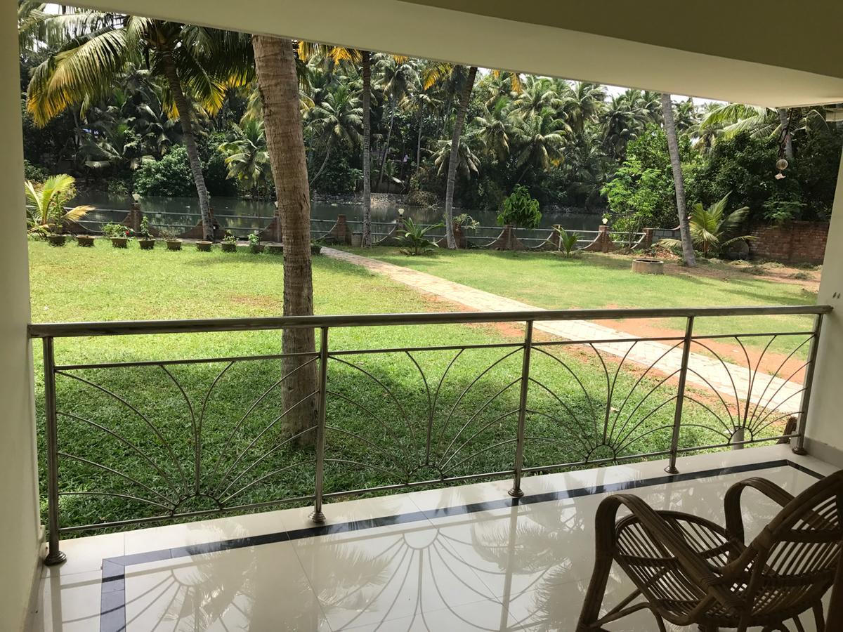 Travancore Island Resort 特里凡得琅 外观 照片